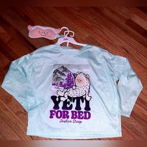 🤑Justice Size Pajama Yeti for Bed Top with Eye Mask